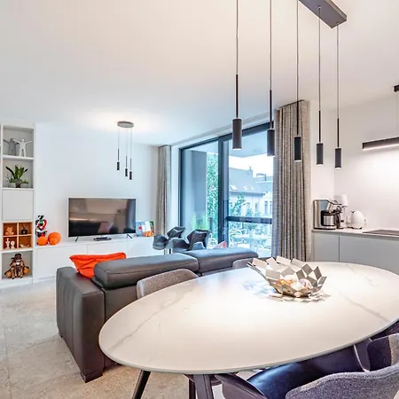 Luxury In The Centre Of With Terrace